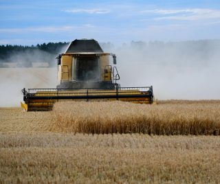 Комбайн Claas Lexion 770